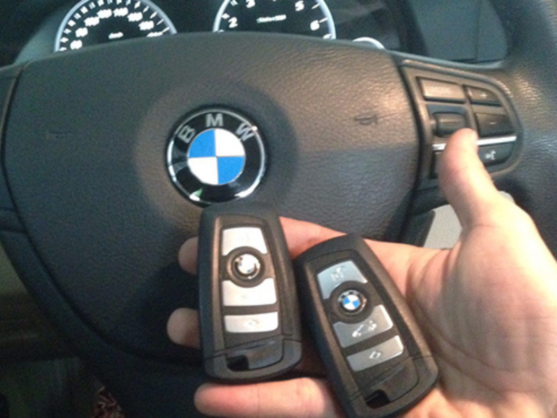 làm chìa khóa ô tô bmw tại thanh hóa